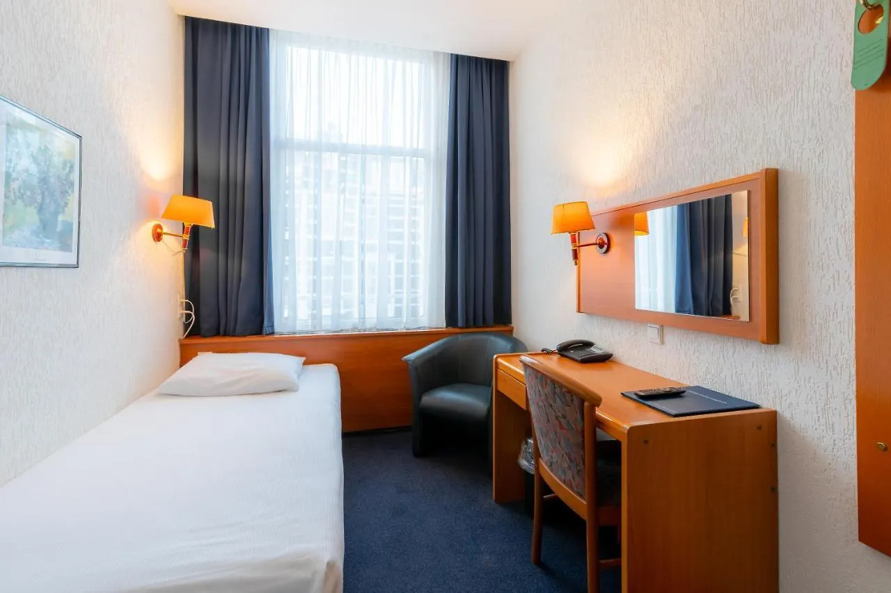 Owl Hotel Amszterdam